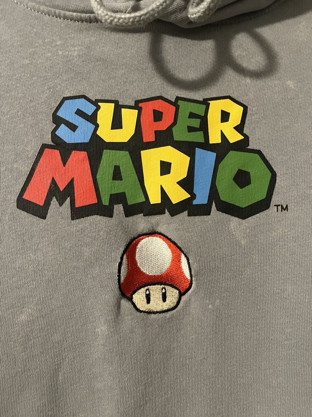 Vintage Super Mario Gray Mineral Wash Hoodie Sweatshirt Nintendo (M)